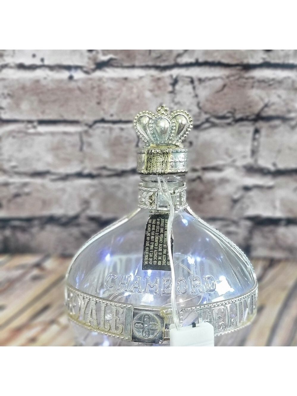 Vintage Chambord Royal Deluxe Liqueur Bottle Fairy Lights - Picture 5 of 8